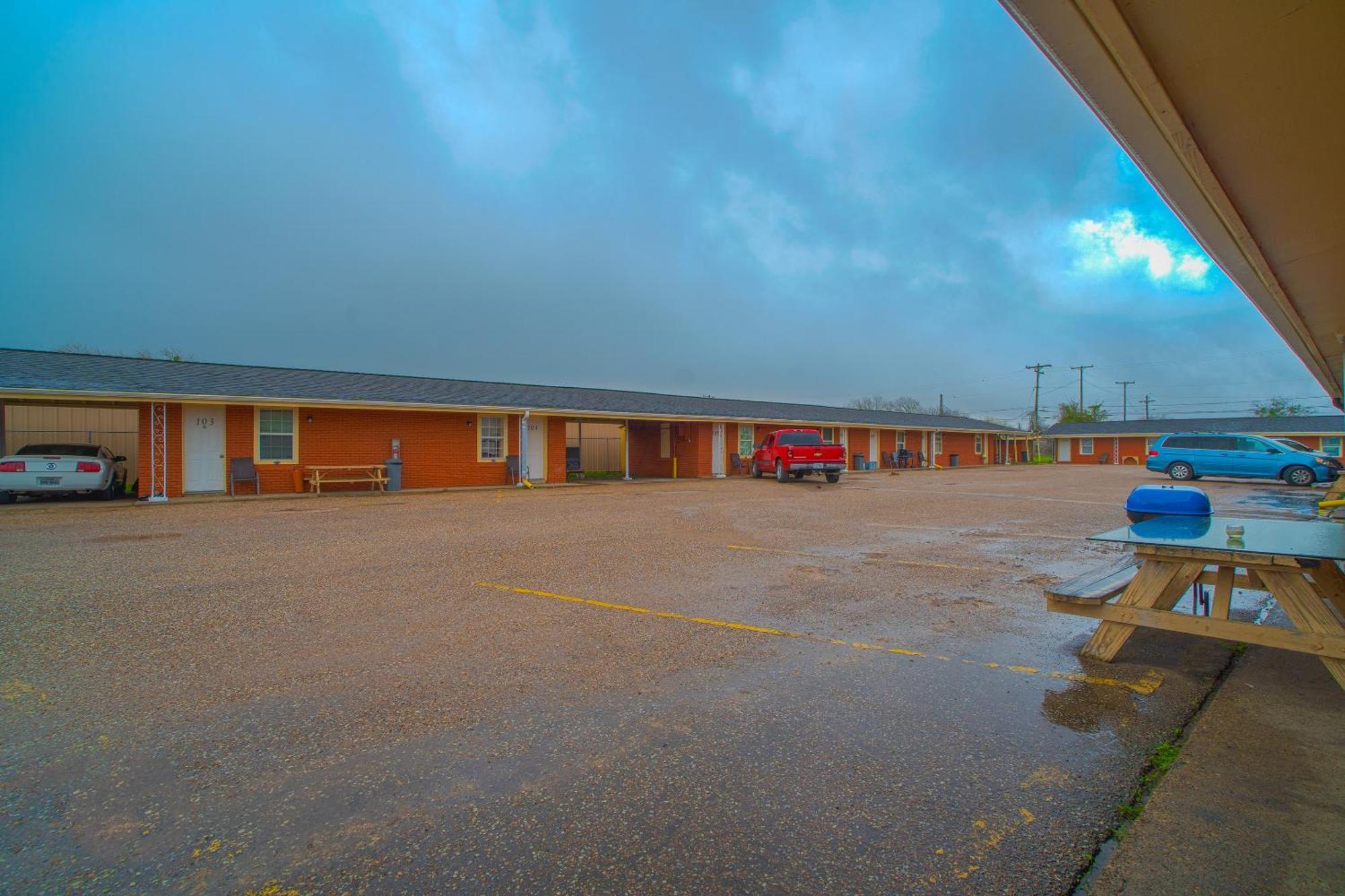 Texana Inn Edna By Oyo Exterior foto